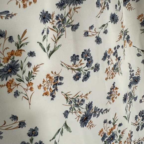 Floral Print V-Neck Long Sleeve Smocked Waist Midi Dress - Picture 7 of 9